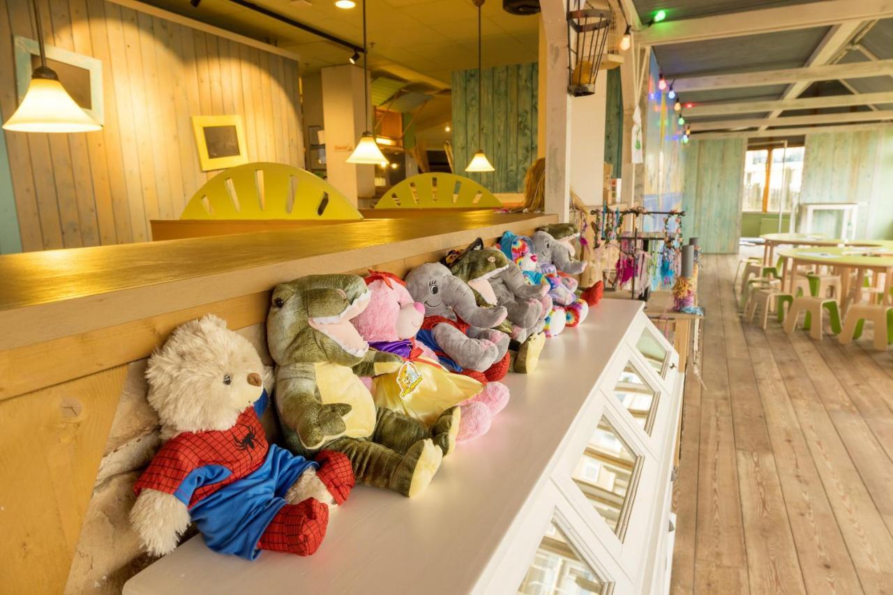 Beachhotel By Center Parcs 4*