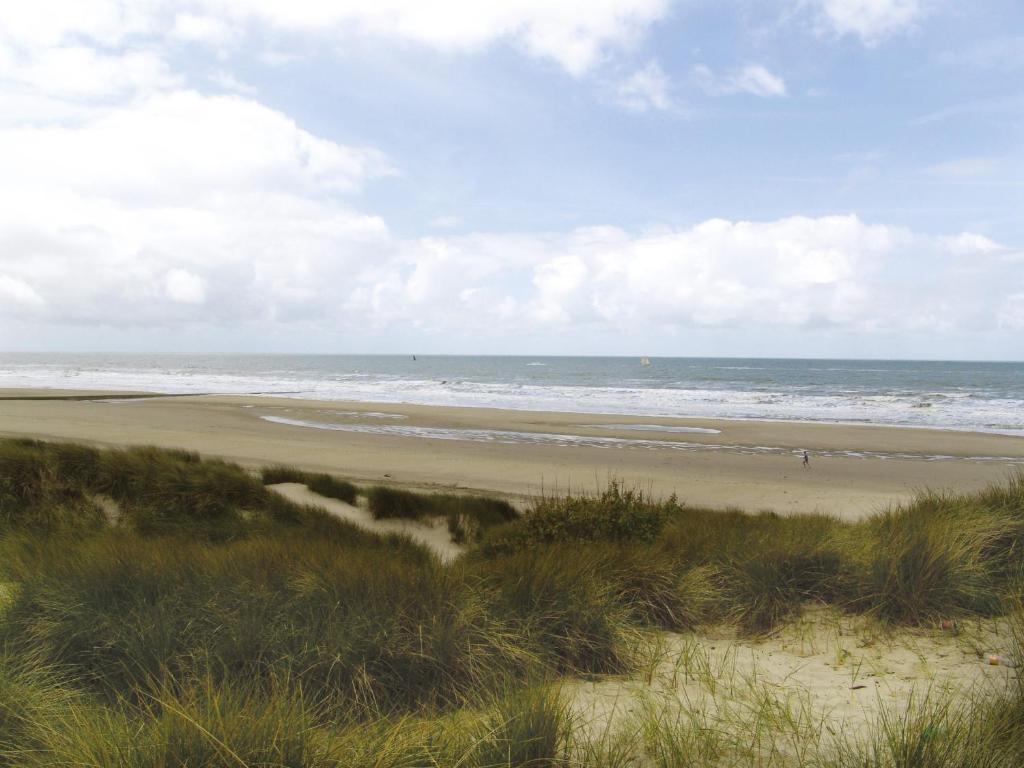 Beachhotel By Center Parcs 4*
